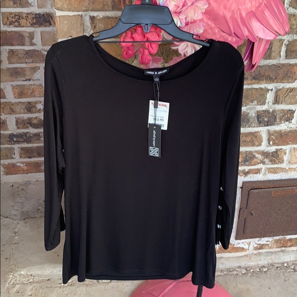 Cable & gauge size extra large top. New with tags